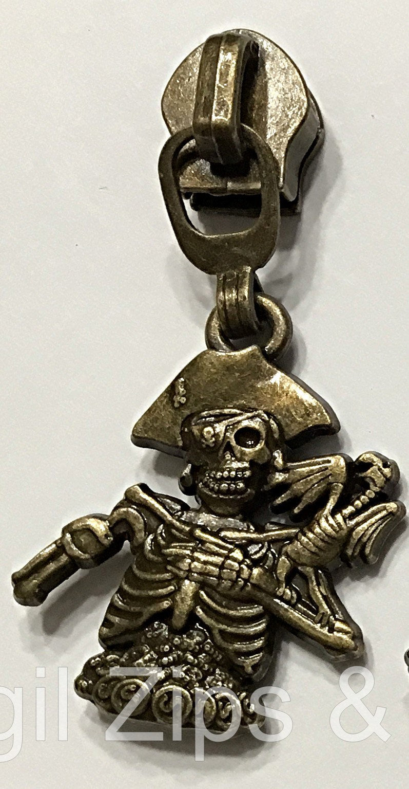Pirate & Parrot Skeleton - 4 Colors