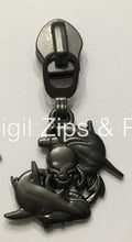 Load image into Gallery viewer, Sharks &amp; Skull Anchor - 3 Colors
