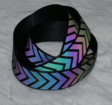 Load image into Gallery viewer, Webbing - Multi Color Light Reflective Chevron 1&quot;
