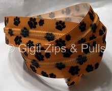 Load image into Gallery viewer, Zipper Tape - Cat pawprint
