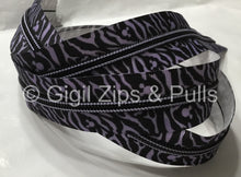 Load image into Gallery viewer, Zipper Tape - Mouse Zebra Print (black/violet)
