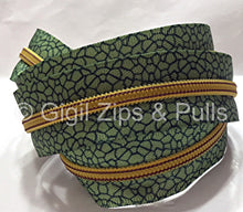Load image into Gallery viewer, Zipper Tape - Turtle
