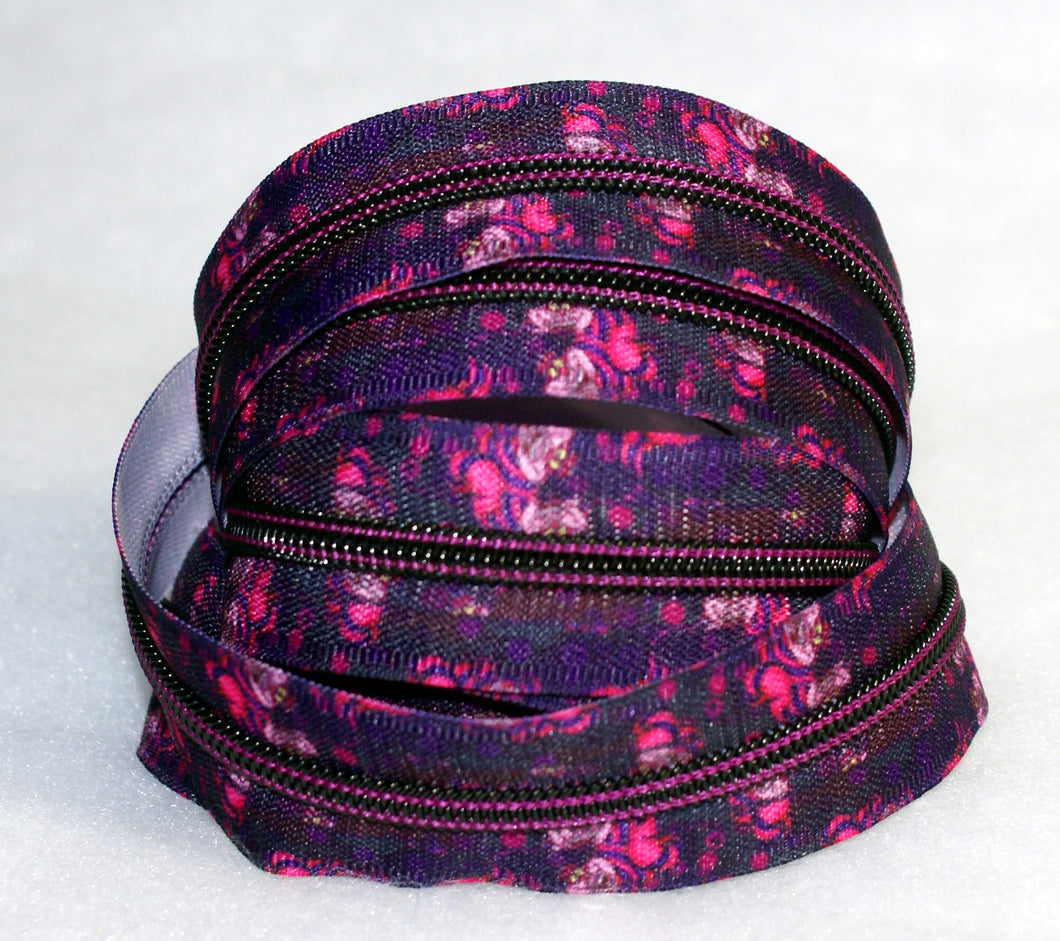 Zipper Tape - Sly Cat pink coils
